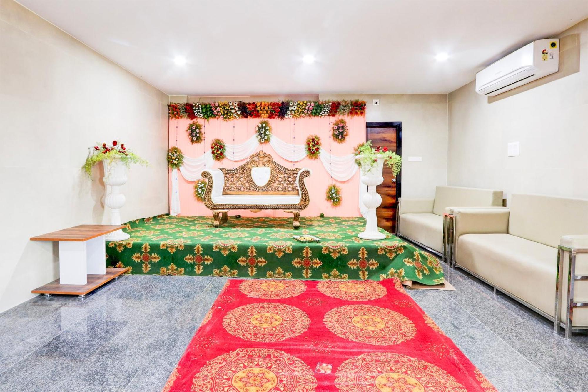 Hotel O Pr Grand Khammam Экстерьер фото