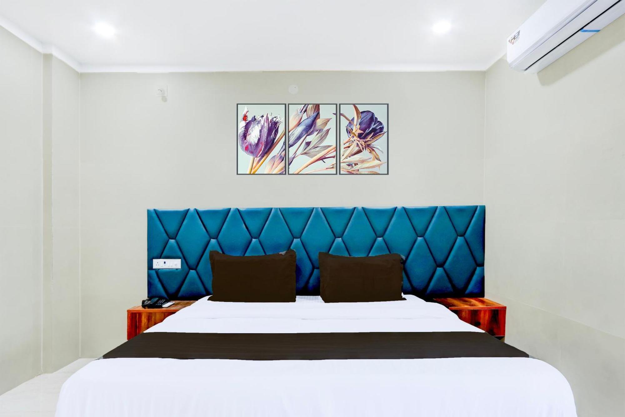 Hotel O Pr Grand Khammam Экстерьер фото